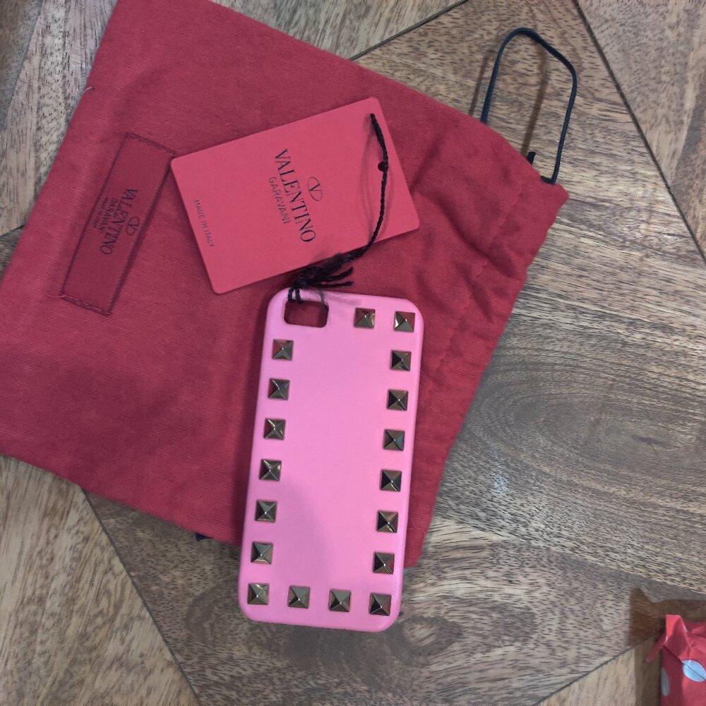 Valentino Rock stud phone cover New $301.00